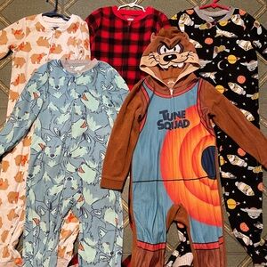 Fleece footed Pj Bundle: Boys size 7